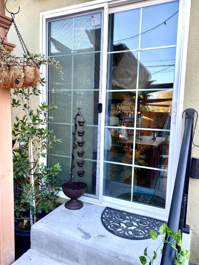 Sweet Tuscan Dreams-Private Entrance & Bathroom With Patio Λος Άντζελες Εξωτερικό φωτογραφία